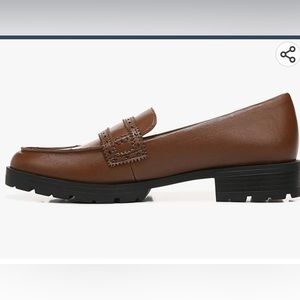 Life Stride Loafers for Women in Walnut (size 7.5)